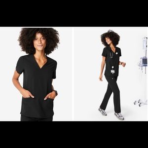 Figs Casma 3-Pocket Scrub Top
